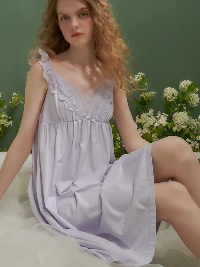 Nightwear filled with the scent of sweet love