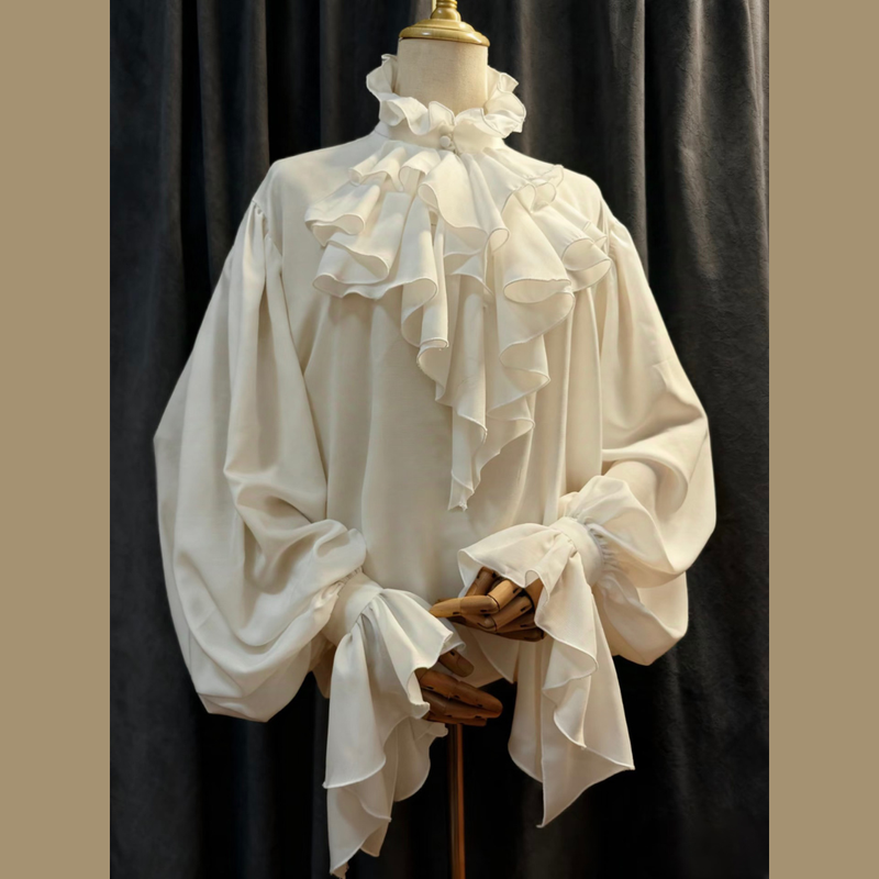王侯貴族のヴィクトリアンブラウス - Off White[2026年1月下旬-2月下旬発送予定]
