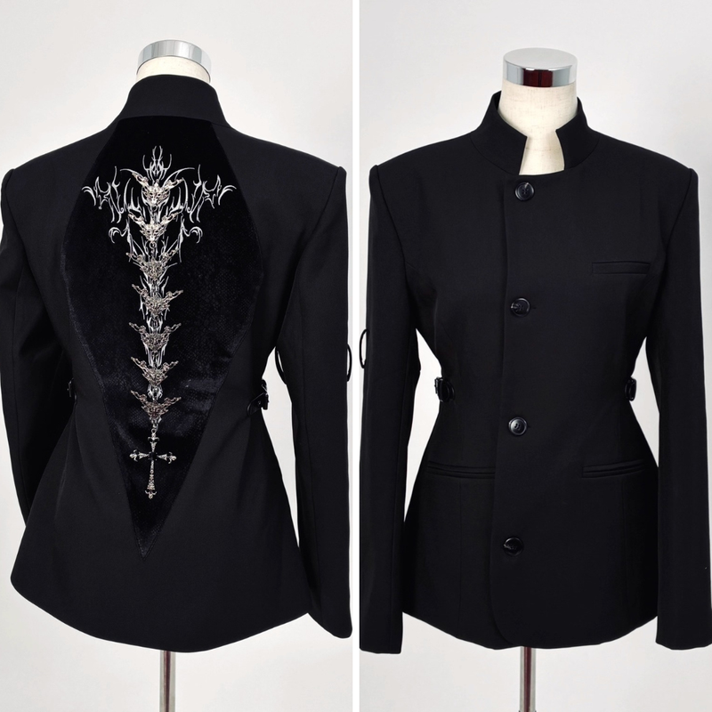 脊椎骨格のゴシックジャケット（スタンドカラー）