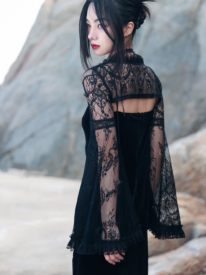 Black Lady's Velvet China Dress