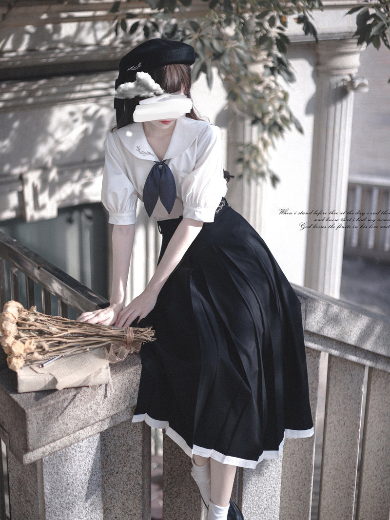 A literary dress and shawl for a young lady in black