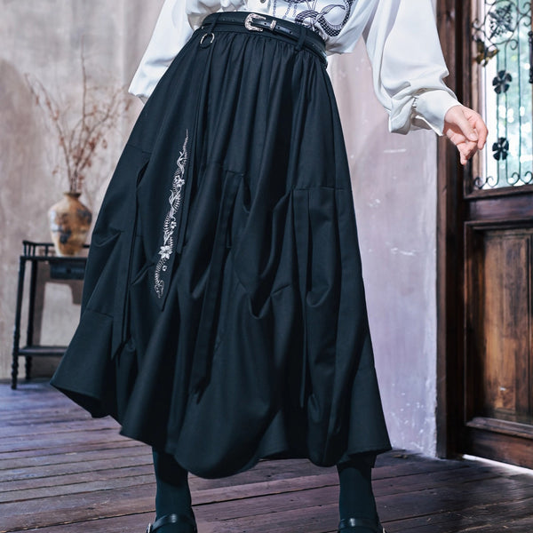 蛇骨の刺繍アシンメトリースカート