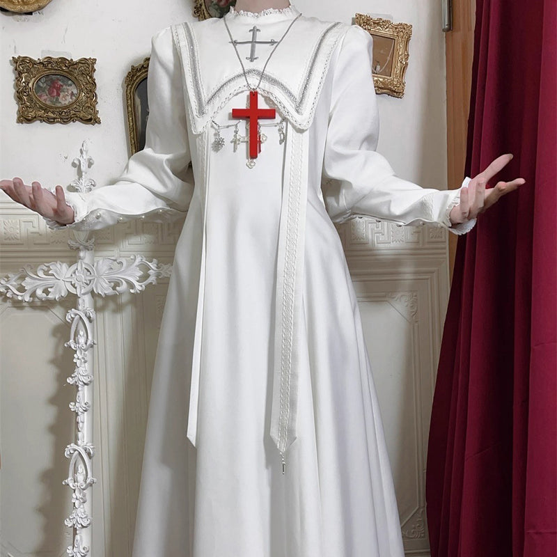 月夜の修道女の刺繍ワンピース - White（レッグオブマトンスリーブ）[2025年12月上旬-2026年1月上旬発送予定]