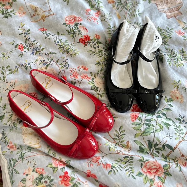 Enamel Leather Round Toe Bow Mary Jane shoes