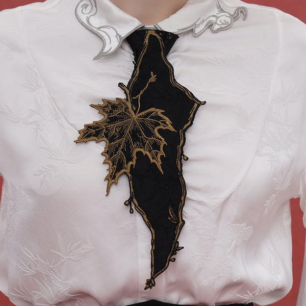 楓の葉の刺繍ネクタイ