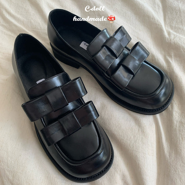 Double Ribbons Black Loafers