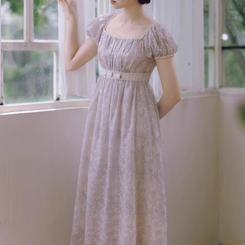 白菫の王妃のレトロワンピース