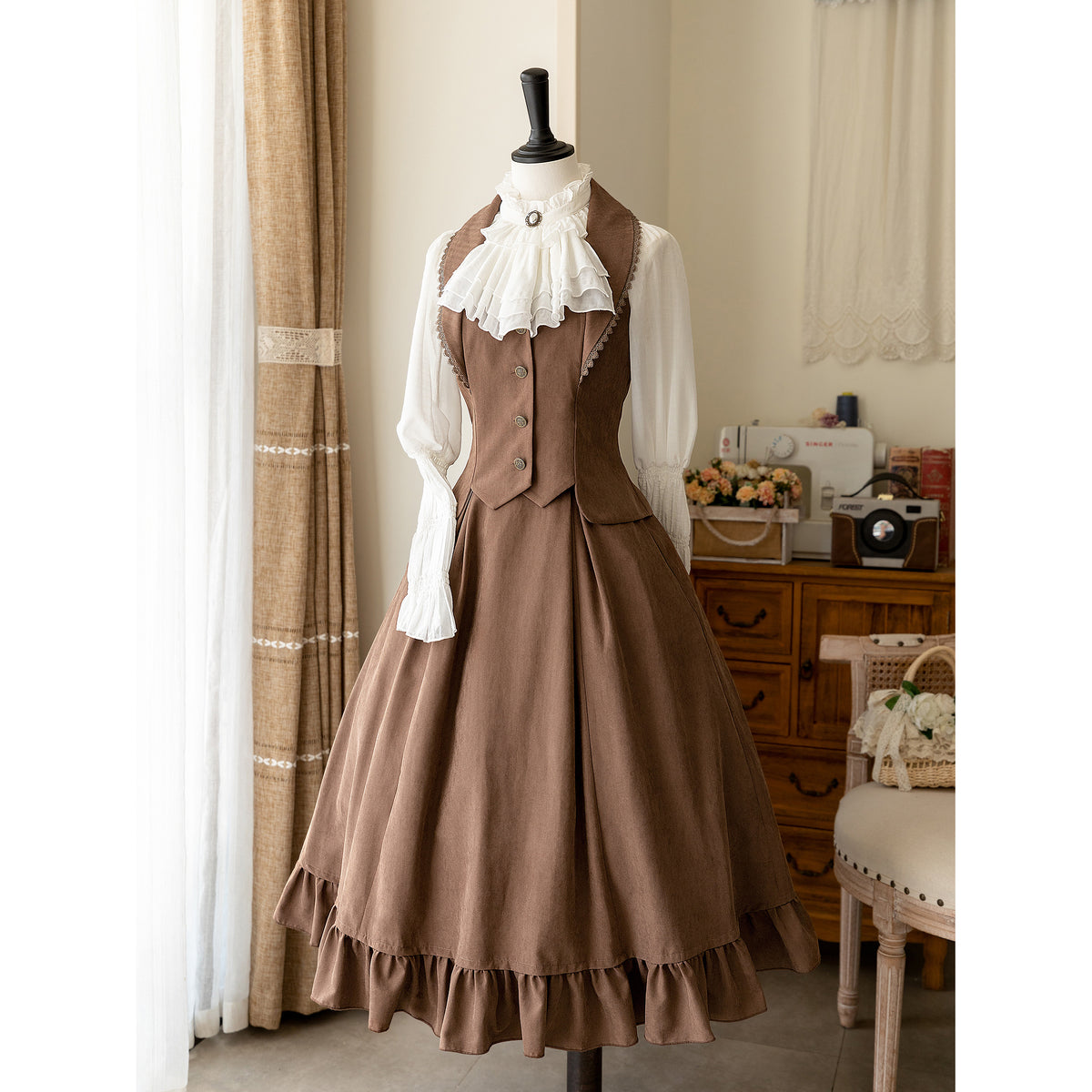 鹿鳴館時代の舞踏会へ！優雅で上品なお嬢様の“Classical Elegant