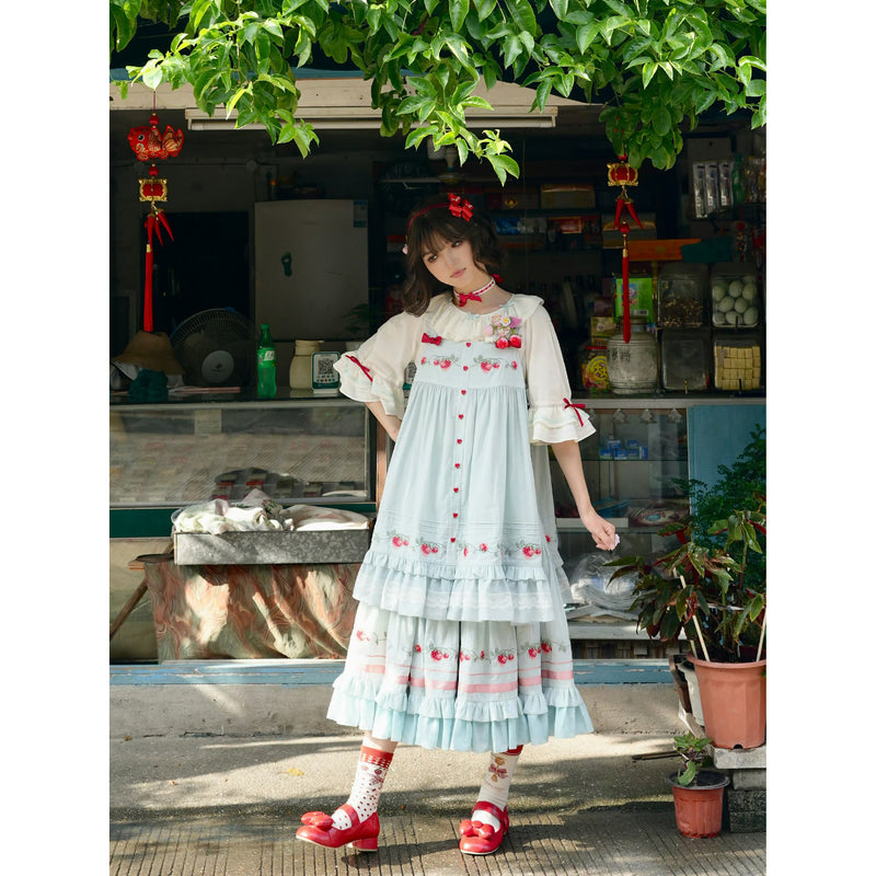 いちご摘みの刺繍トップスとスカートとブラウス - Light Blue[2026年2月上旬-3月上旬発送予定]