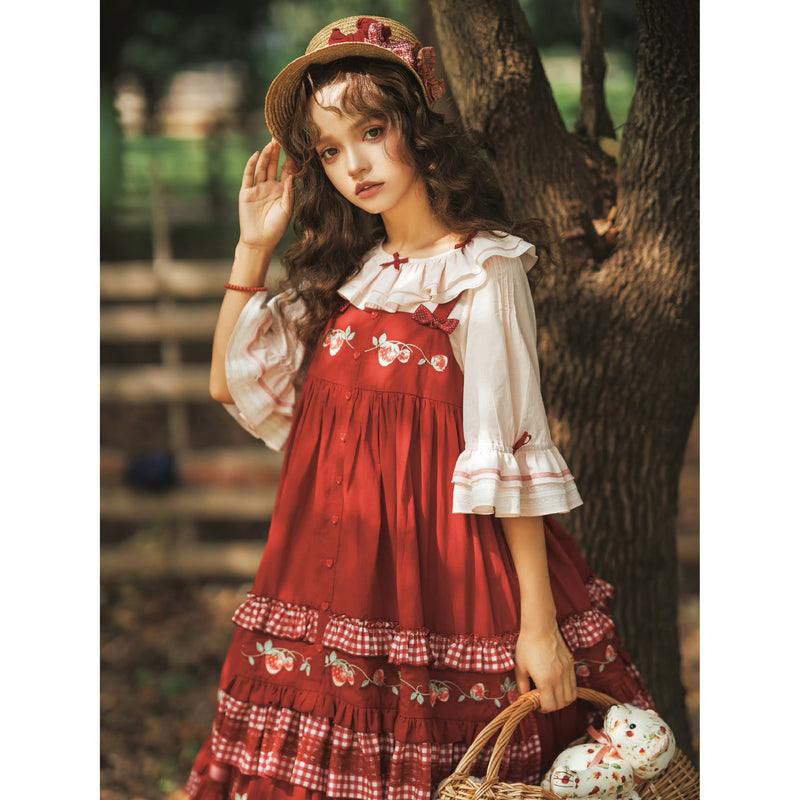 いちご摘みの刺繍トップスとスカートとブラウス - Red[2026年2月上旬-3月上旬発送予定]