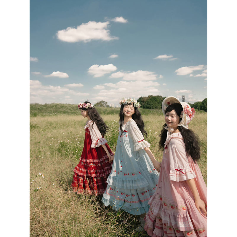 いちご摘みの刺繍トップスとスカートとブラウス - Pink[2026年2月上旬-3月上旬発送予定]