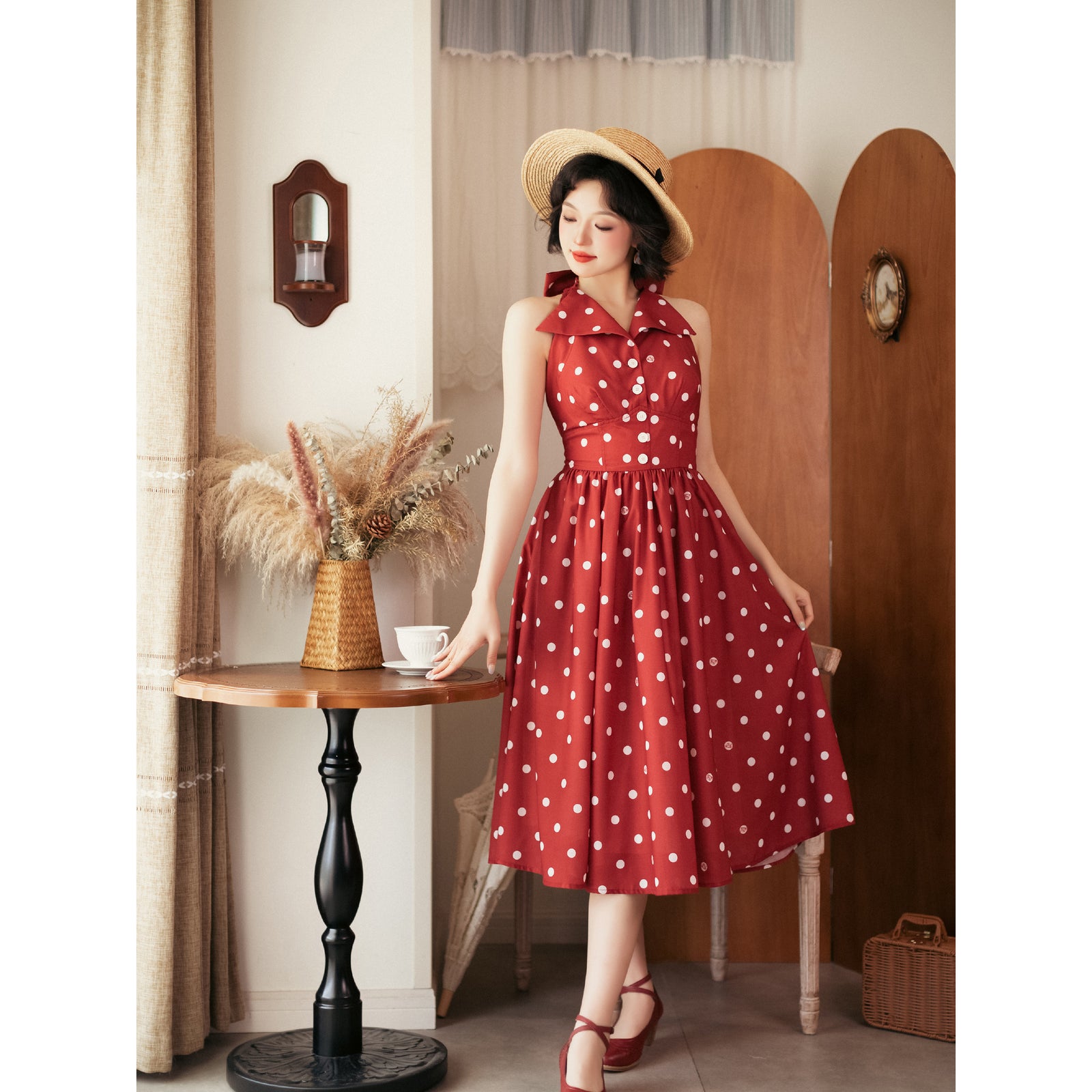 映画女優の水玉柄リボンワンピース - Red – ManusMachina