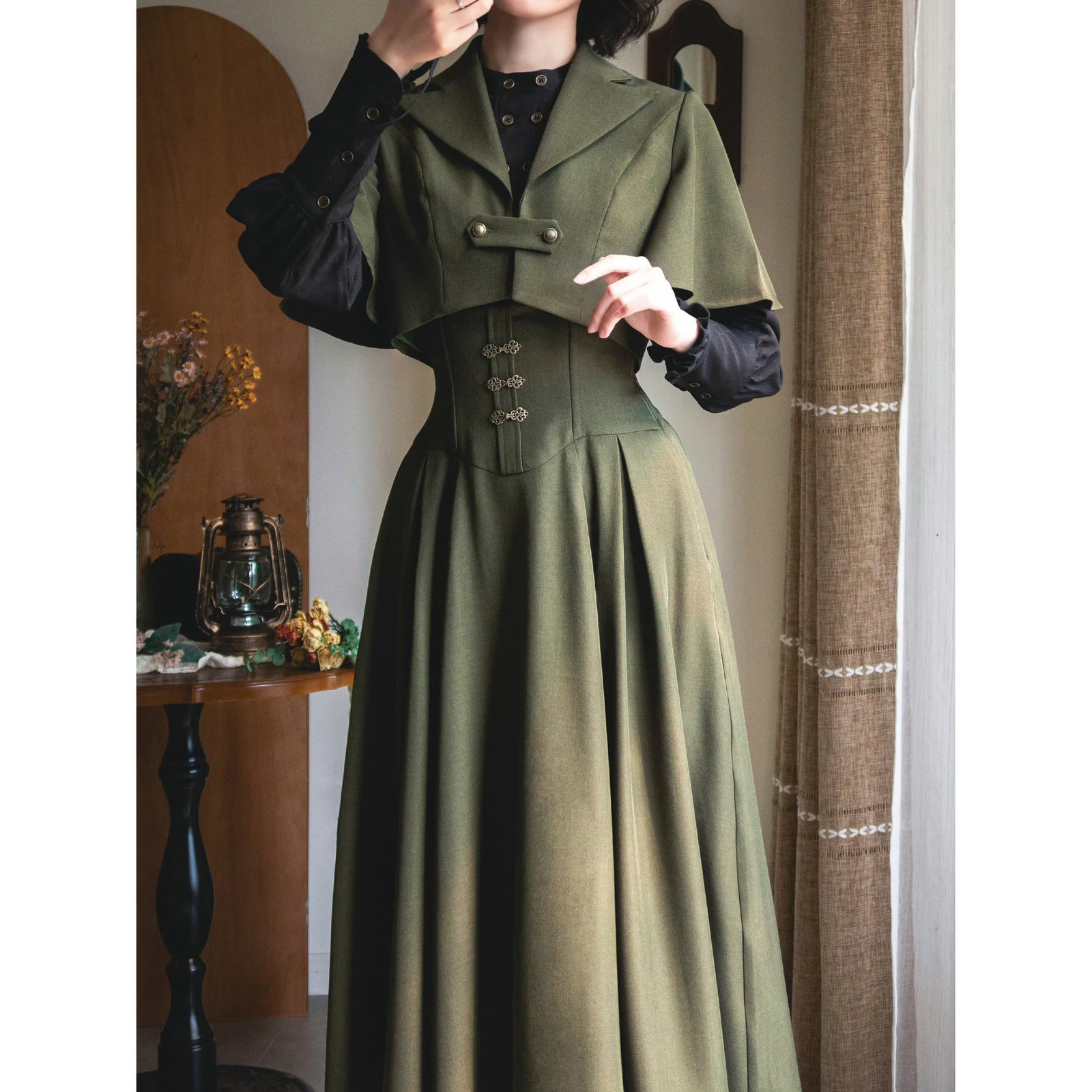 英国のお嬢様のボレロジャケット（モスグリーン） – ManusMachina