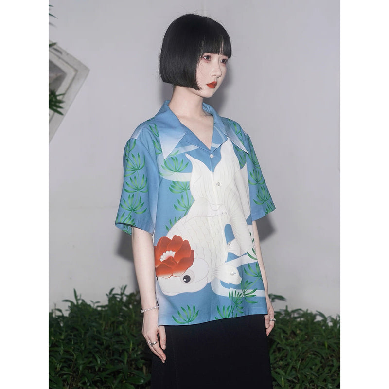 金魚椿と水草のシャツ