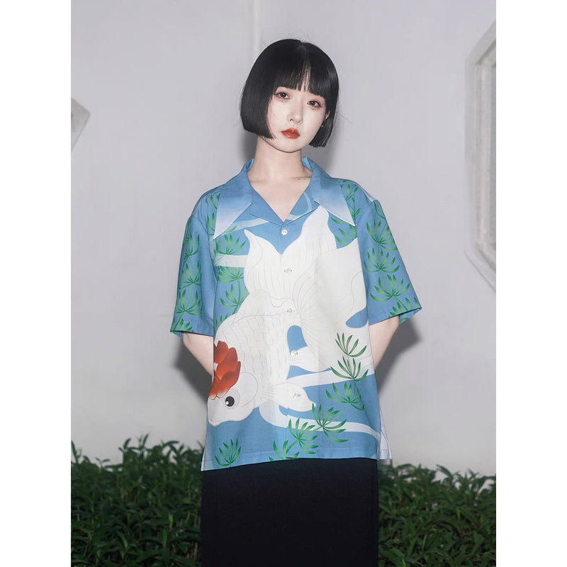 金魚椿と水草のシャツ
