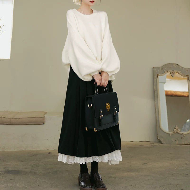 月明かりに誘うニットセーター