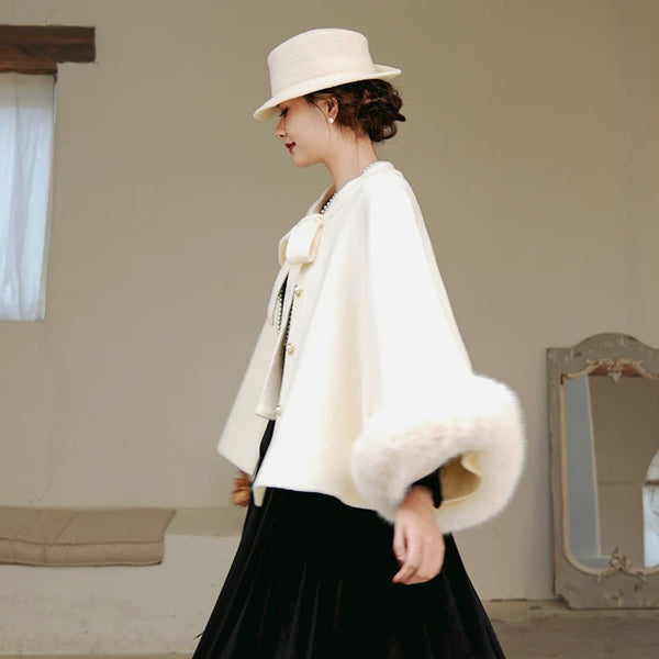 月明かりのお嬢様のウールケープコート