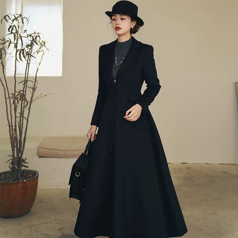 銀幕の貴婦人のクラシカルウールロングコート