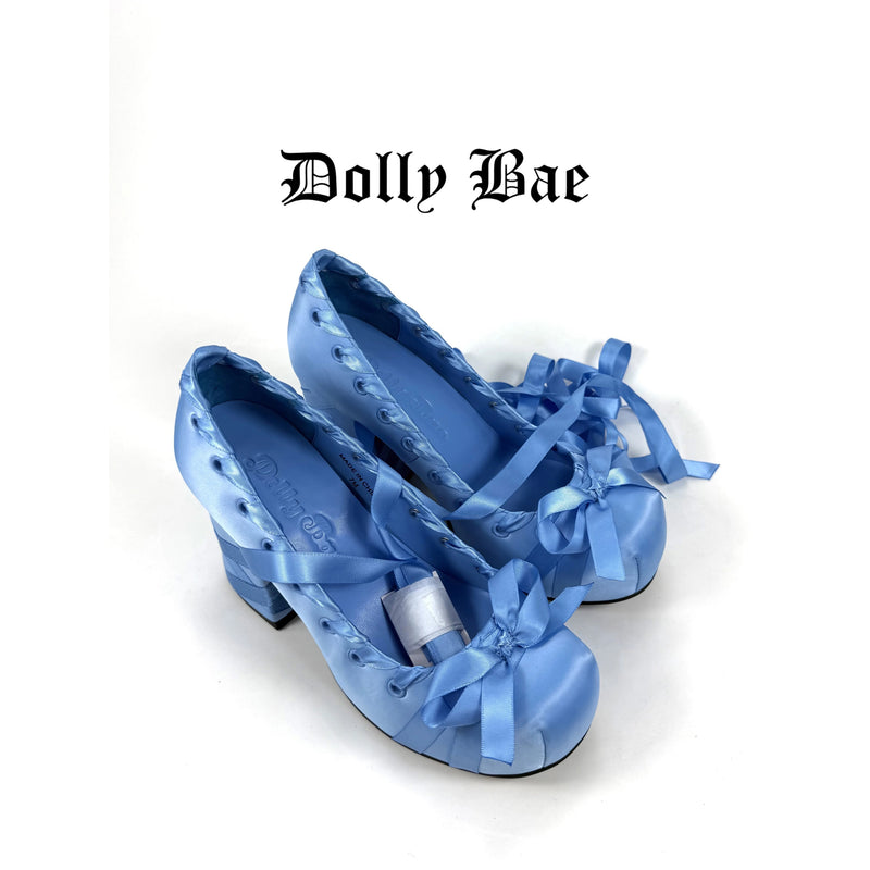 紺碧の王妃のバレエヒールパンプス