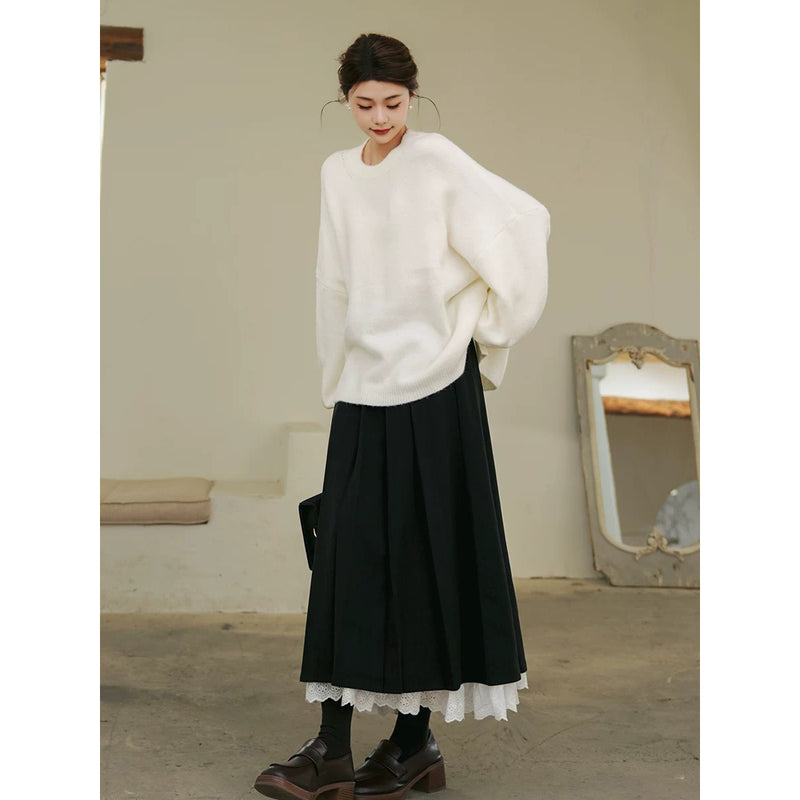 月明かりに誘うニットセーター