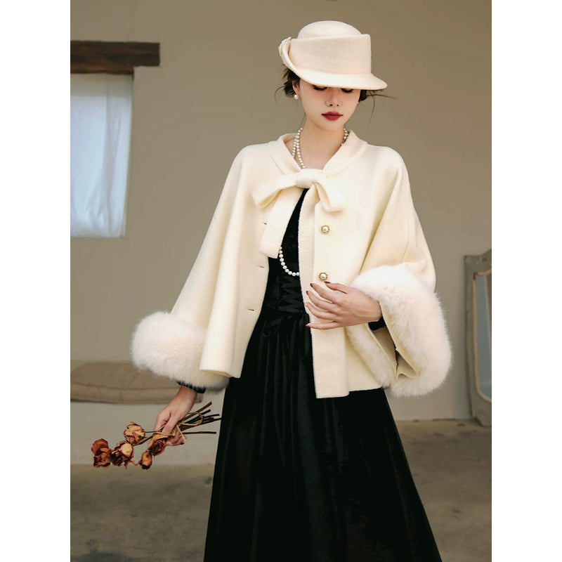 月明かりのお嬢様のウールケープコート