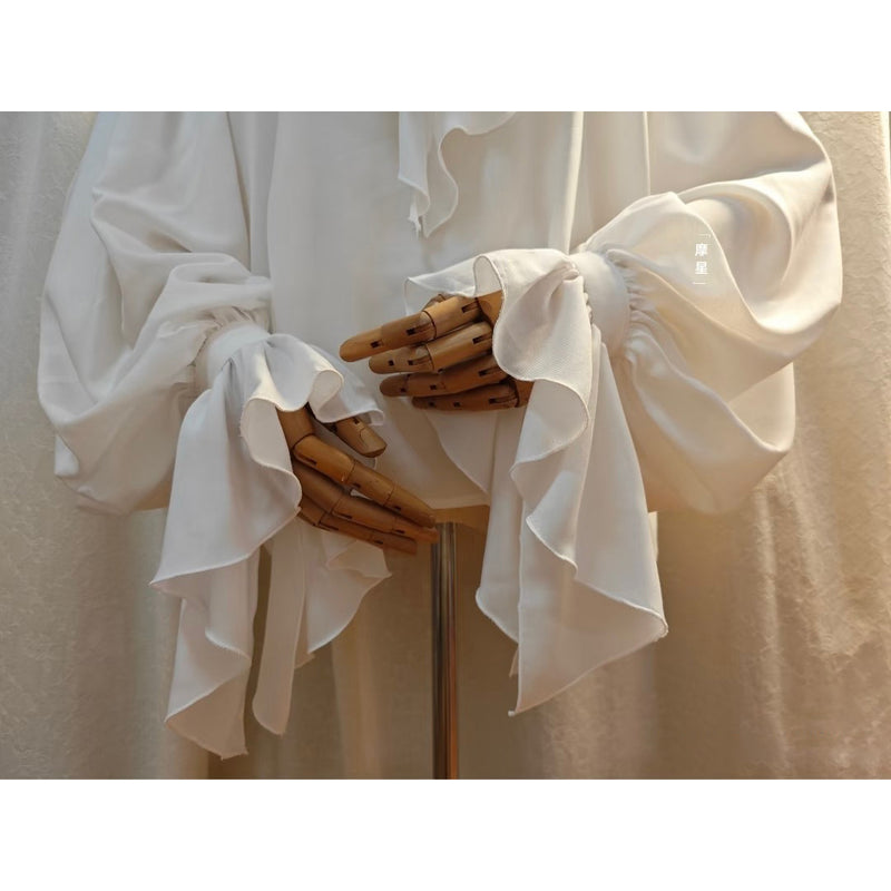 王侯貴族のヴィクトリアンブラウス - Off White[2026年1月下旬-2月下旬発送予定]