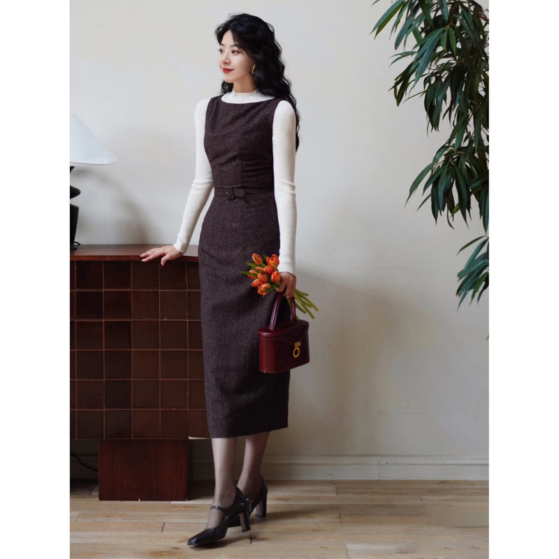 焦茶色の貴婦人ツイードワンピース