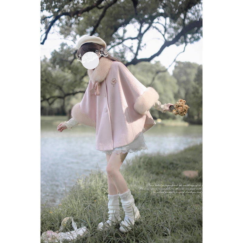 桜色のお嬢様のウールケープコート