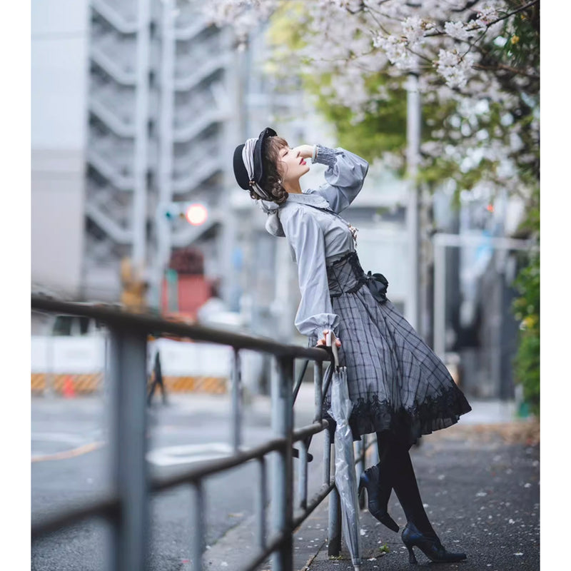 薄墨の格子柄コルセットスカート[2026年3月下旬-4月下旬発送予定]