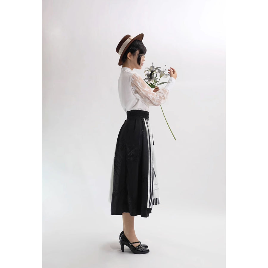 黒百合の花柄スカート – ManusMachina