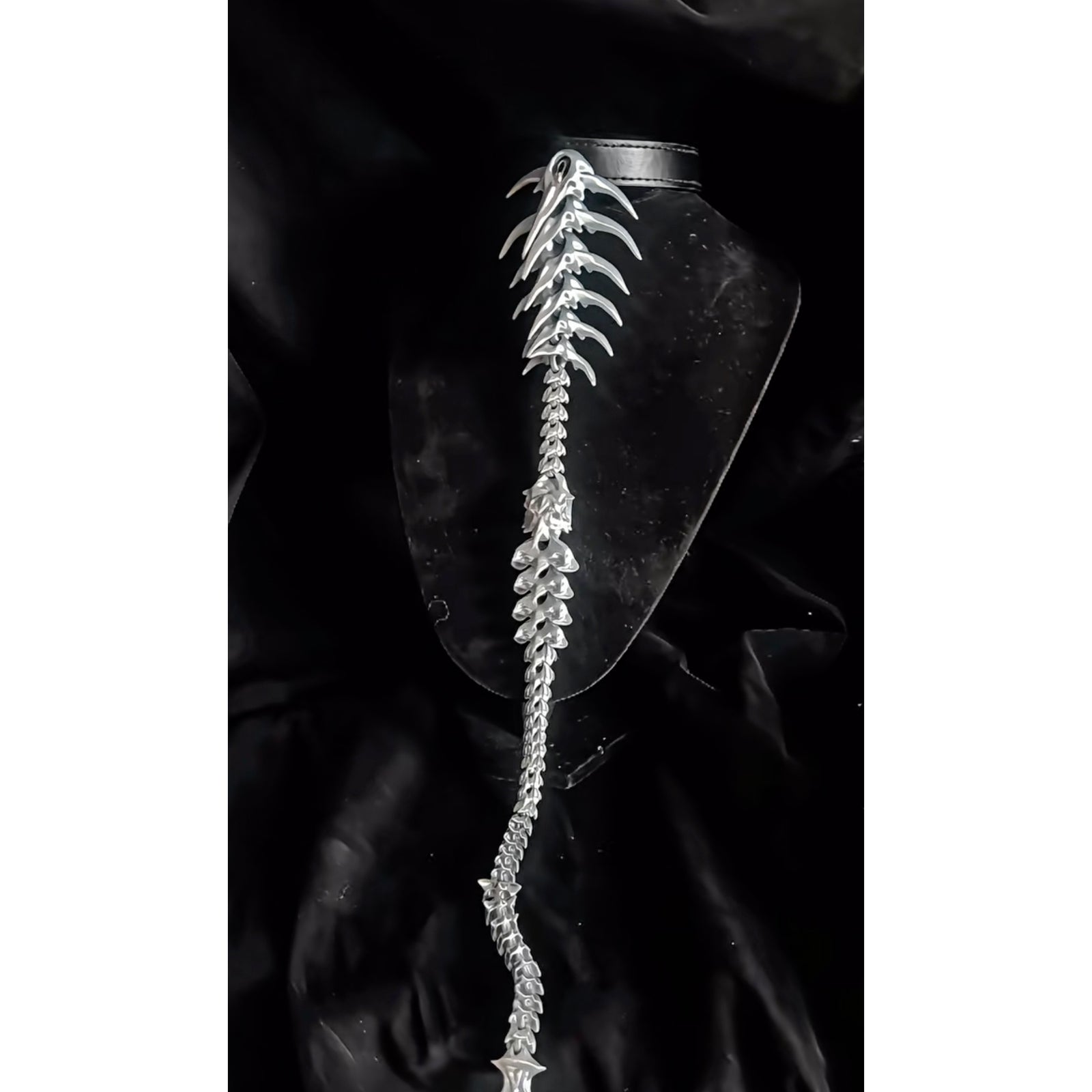 脊椎チョーカー（Silver） – ManusMachina