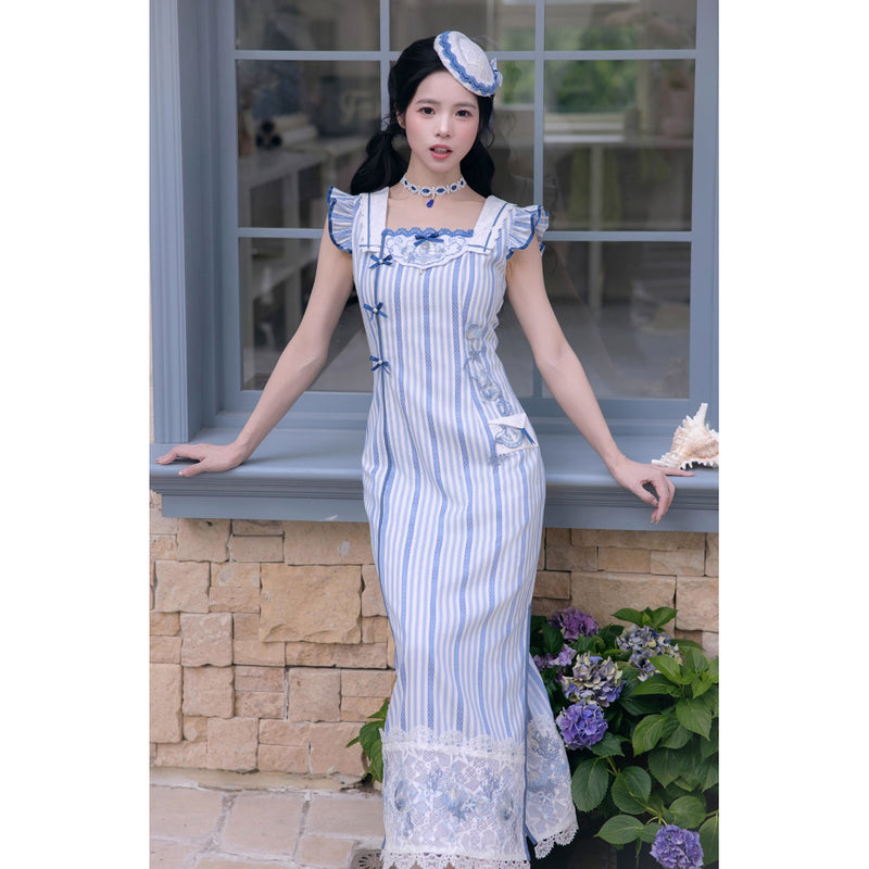 海の女神の刺繍ワンピース