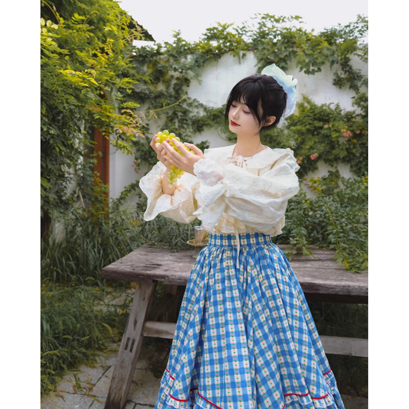 紺碧と花柄の格子柄レトロスカート