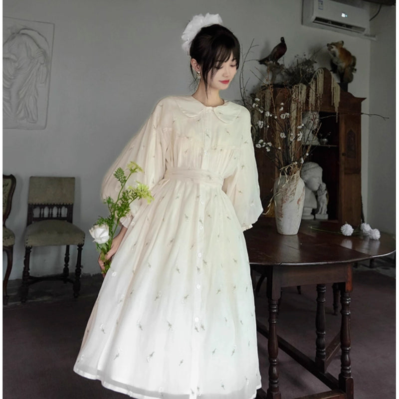 朝霧の花の刺繍ヴィクトリアンワンピース
