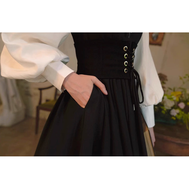黒のお嬢様のコルセットジャンパースカート
