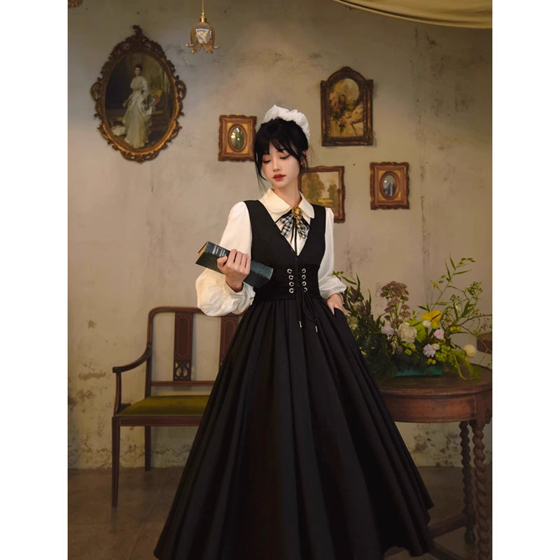 黒のお嬢様のコルセットジャンパースカート