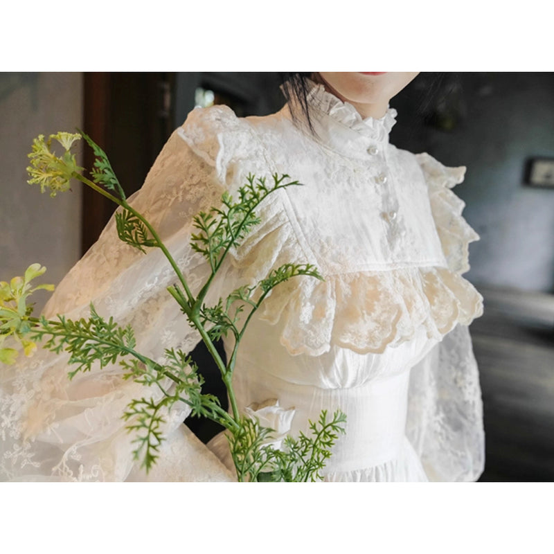 宮廷の花の刺繍ヴィクトリアンワンピース