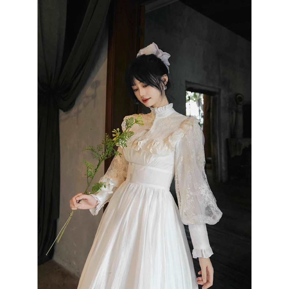 美品 VIVIENNE TAM ヴィヴィアン フラワー 花 刺繍 ワンピース 日本製 ヴィヴィアンタム ワンピース ブラック 刺繍 花模様 秋 冬 春