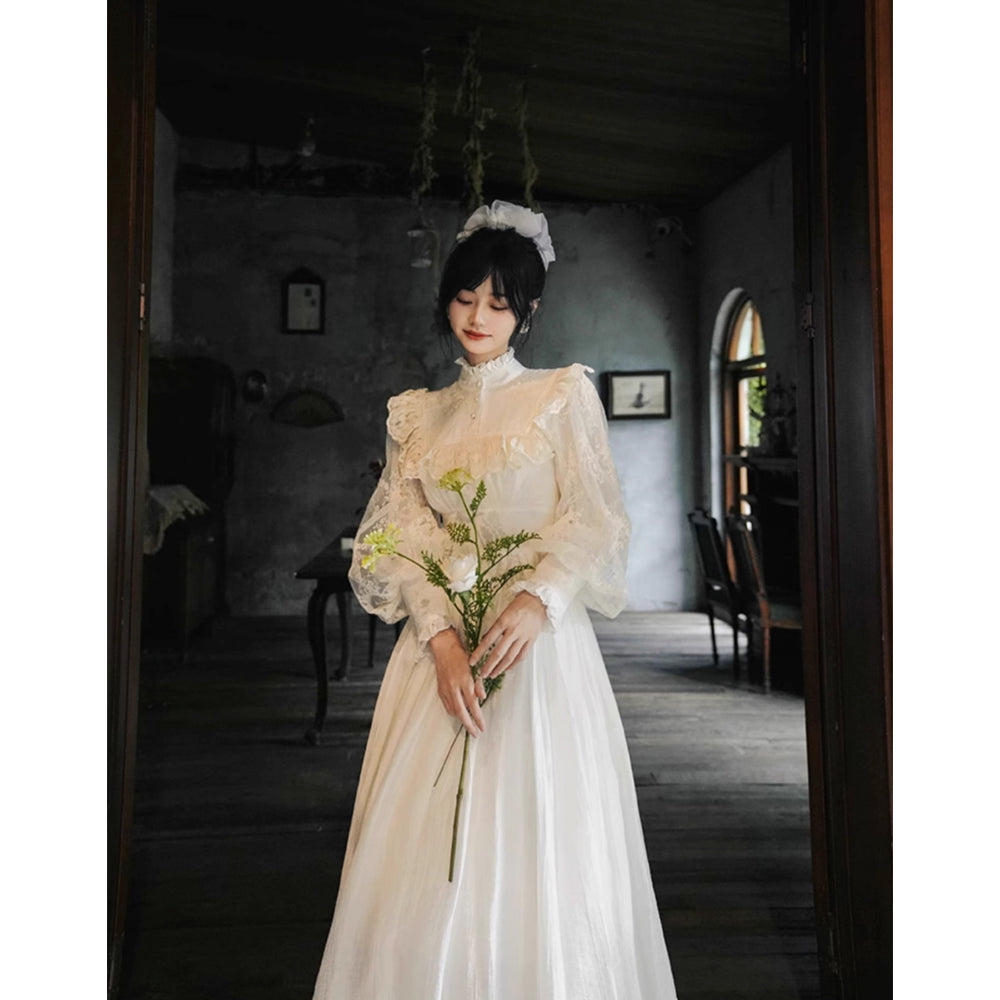 45r*pm 包み花びら刺繍オフホワイトワンピース。 45r*pm 包み花びら刺繍オフホワイトワンピース。 オンライン