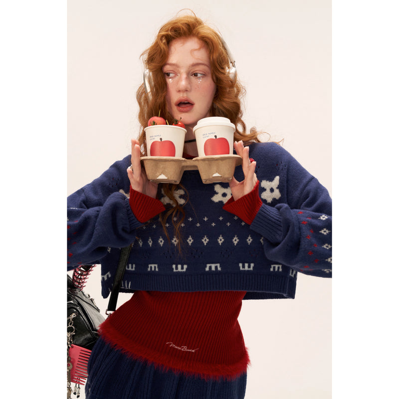 Star and Floral Knit Sweater and Shorts
