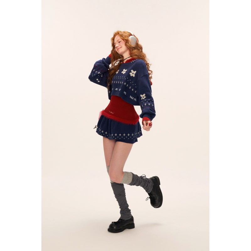 Star and Floral Knit Sweater and Shorts