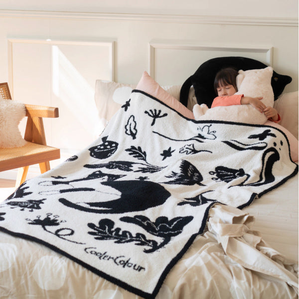 北欧の森と猫のブランケット – ManusMachina