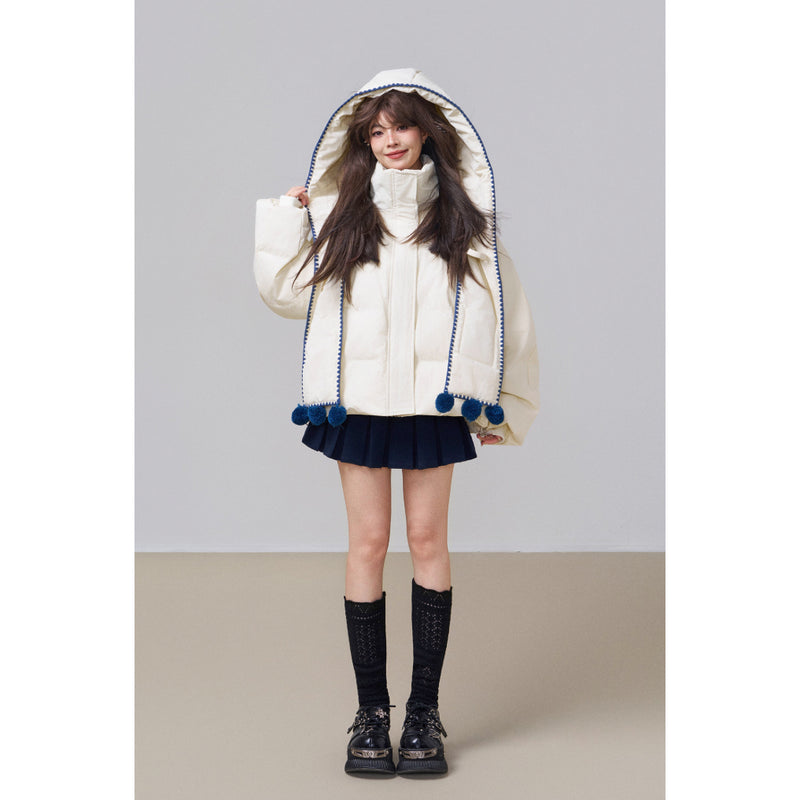 子犬の刺繍フードダウンジャケット