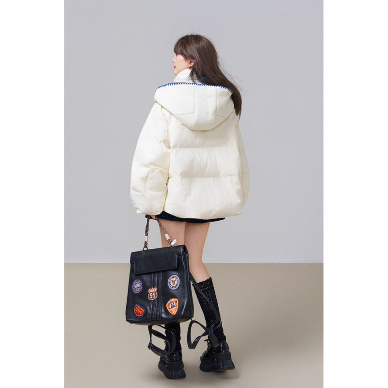 子犬の刺繍フードダウンジャケット