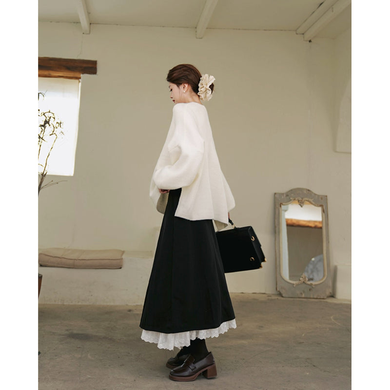 漆黒色のお嬢様のプリーツロングスカート