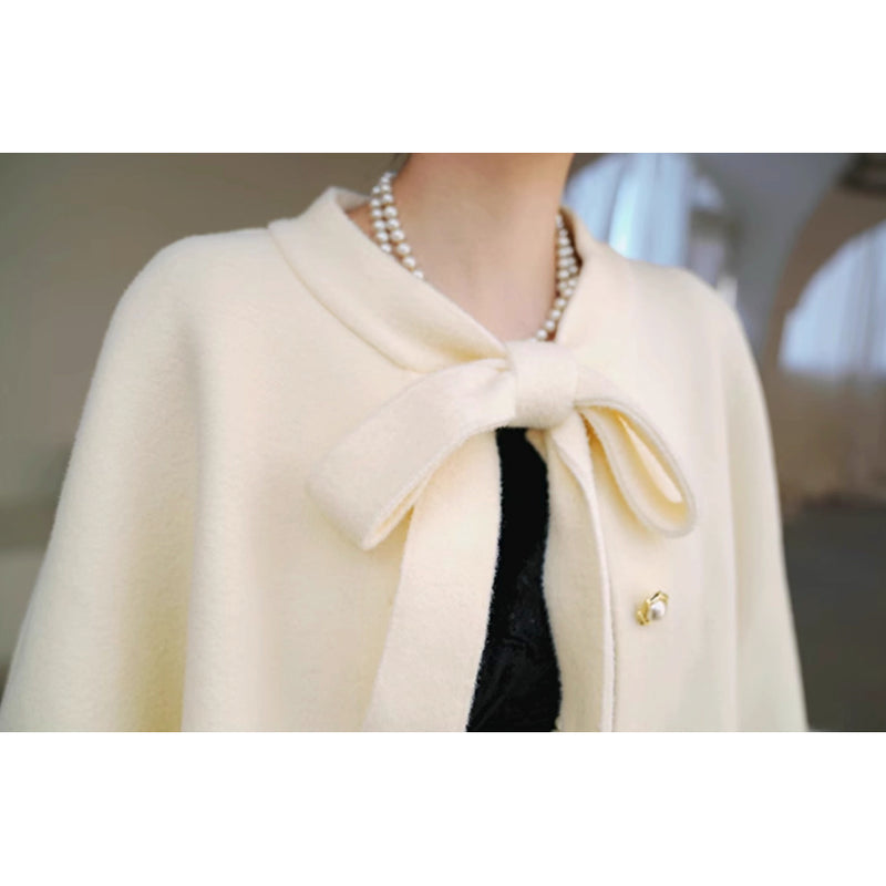 月明かりのお嬢様のウールケープコート