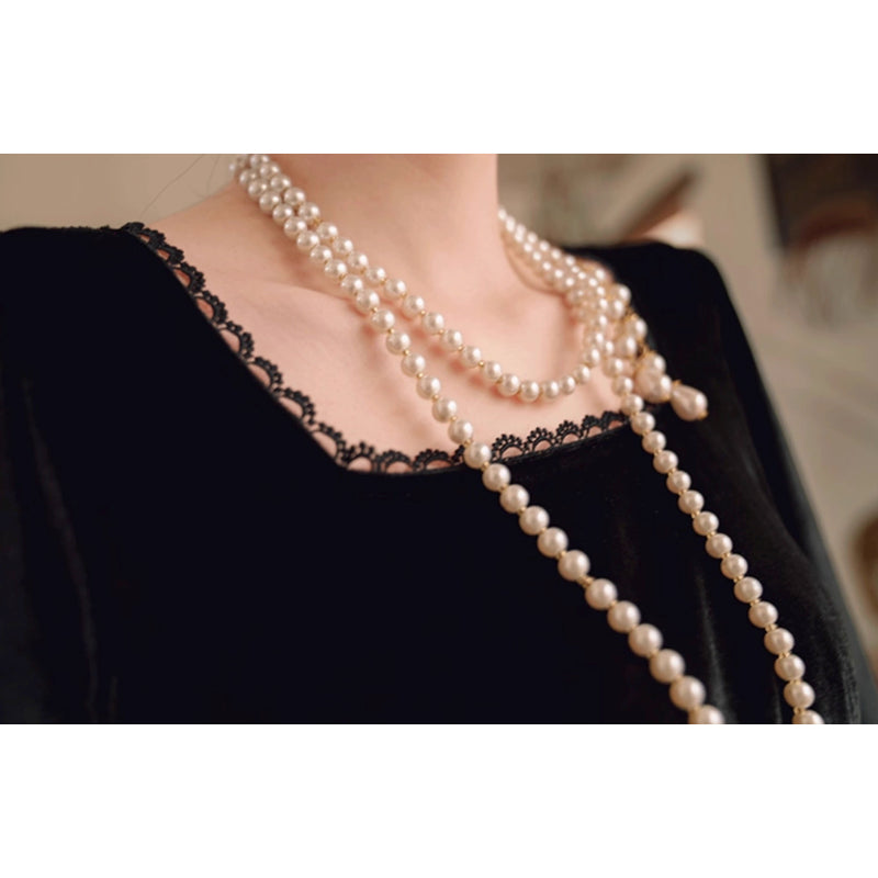 黒の貴婦人のベルベットコルセットワンピース