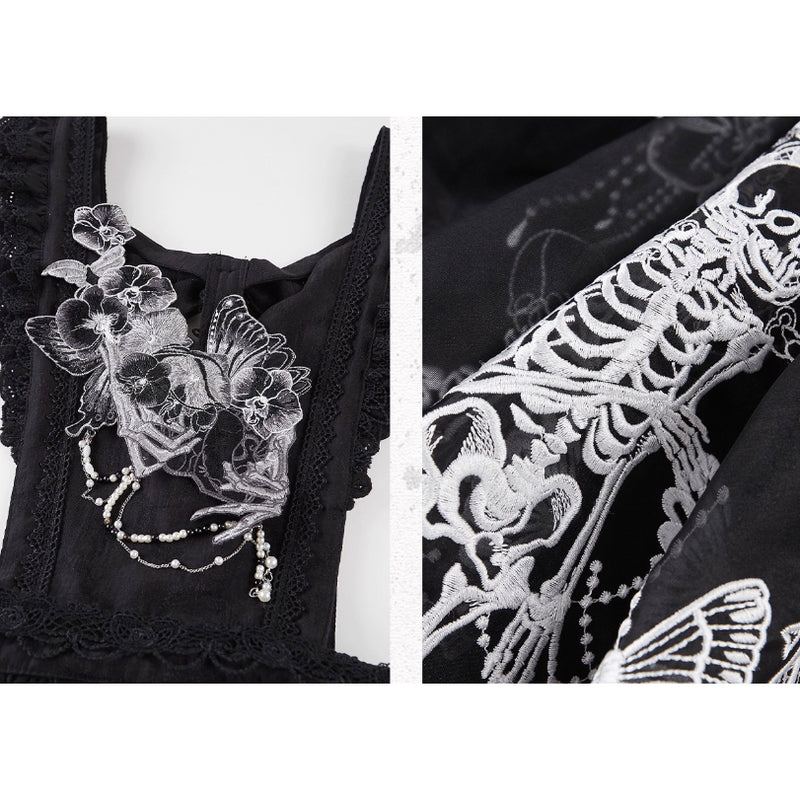 骸骨と花鳥図トップスと刺繍エプロンとプリーツスカート