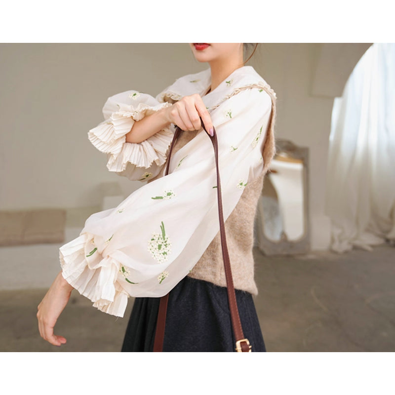 宮廷の花の刺繍ヴィクトリアンブラウスとニットベスト