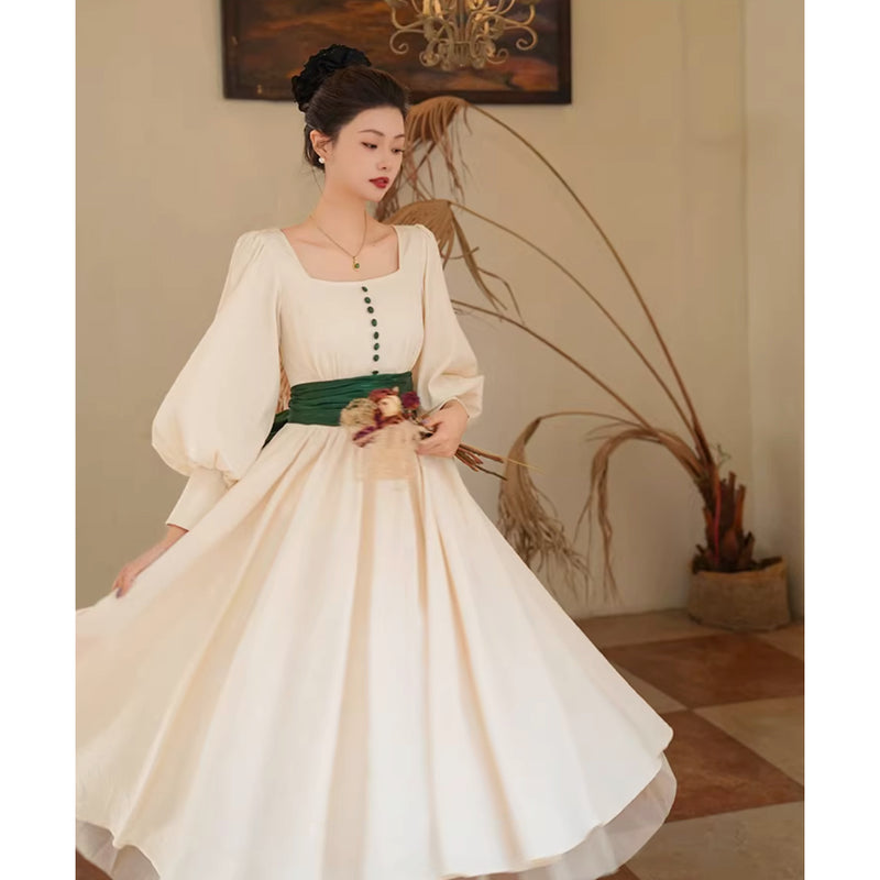 月夜の舞踏会のレトロワンピース – ManusMachina